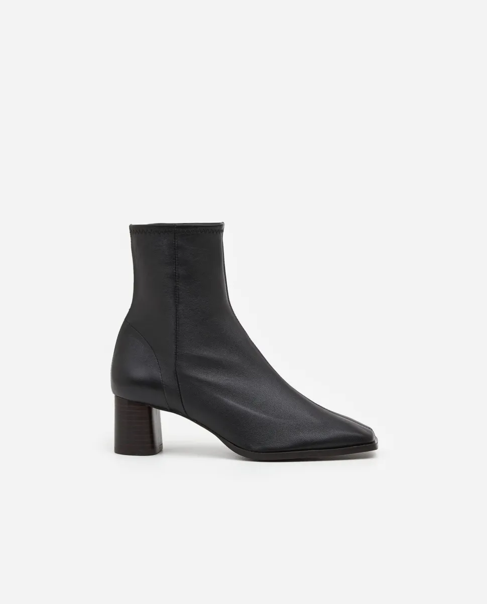 Flattered - Bottes Margret
