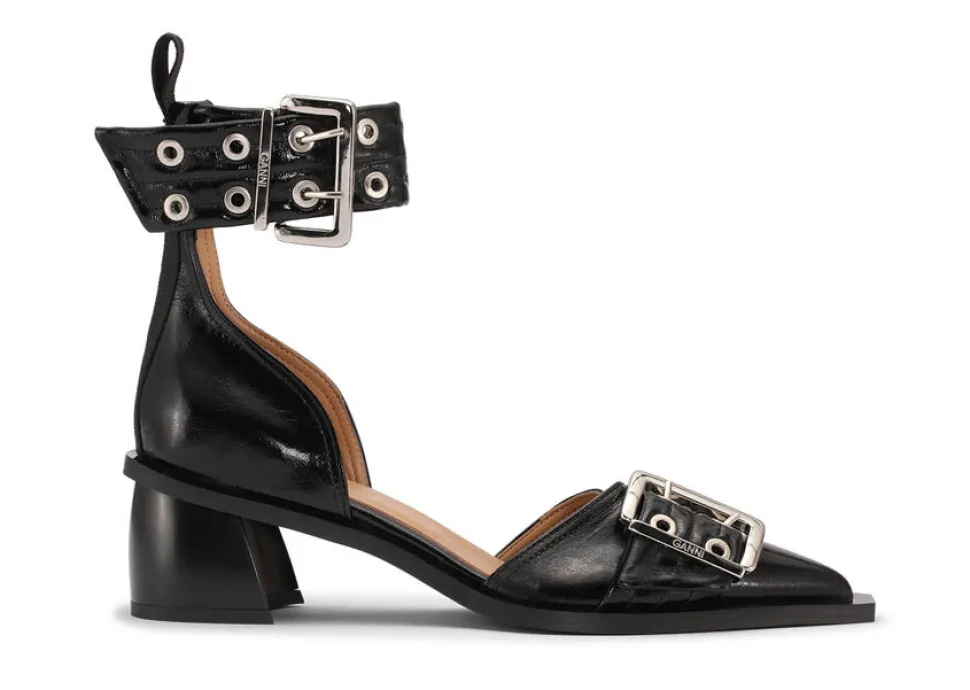 Ganni - Chunky Buckle Open Cut Pump Naplack