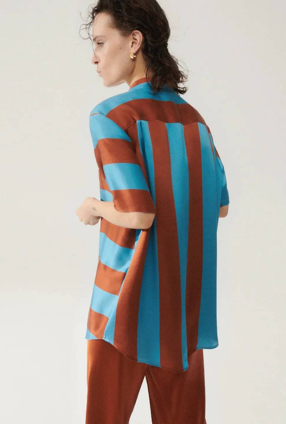 silk laundry - Short Sleeve Boyfriend Shirt