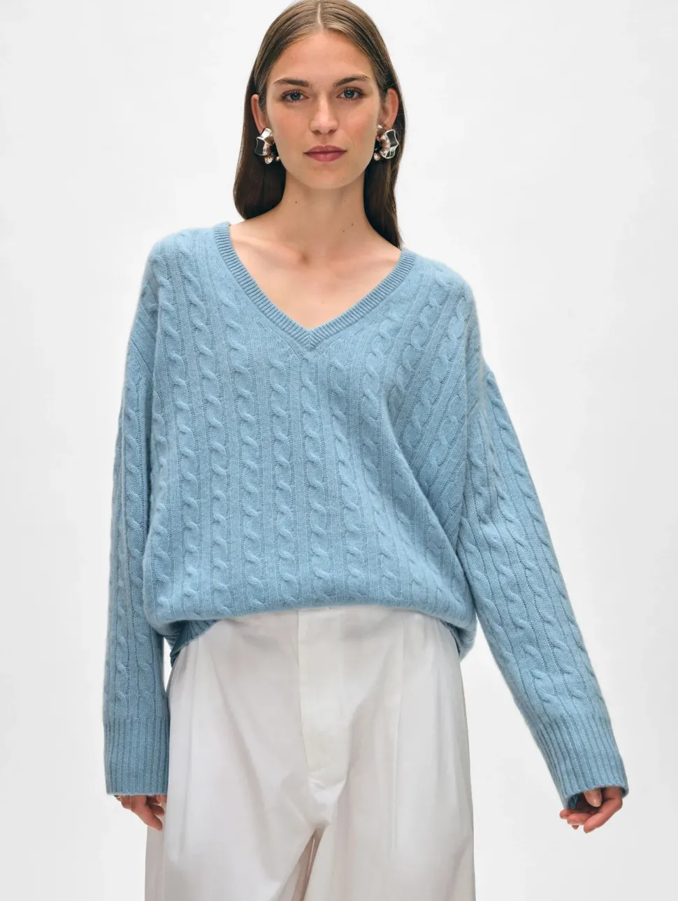 White and Warren White + Warren - Cashmere Featherweight Cable Vneck